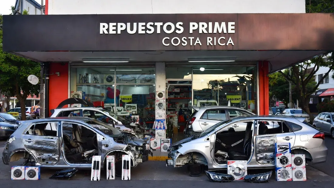 Fachada de la tienda física Repuestos Prime Costa Rica